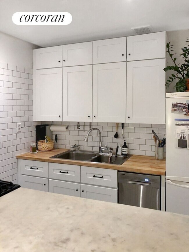 Foto del edificio - 56 Ludlow St