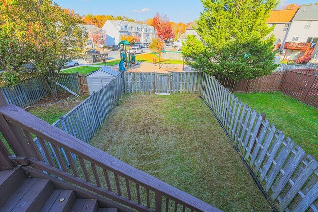 Foto del edificio - 1237 Splashing Brook Dr