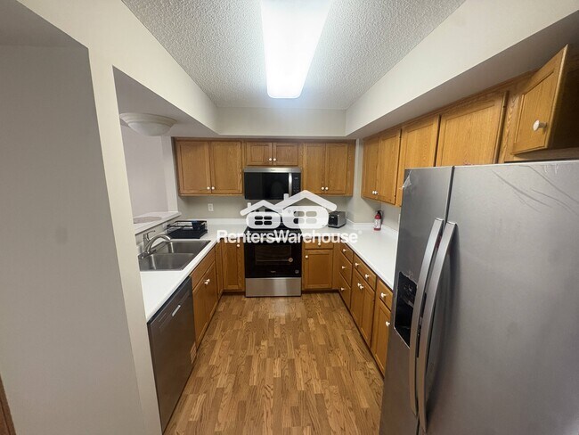 Foto del edificio - 15615 24th Ave N