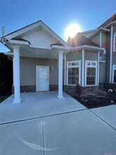 Building Photo - 75 Jacqueline Way