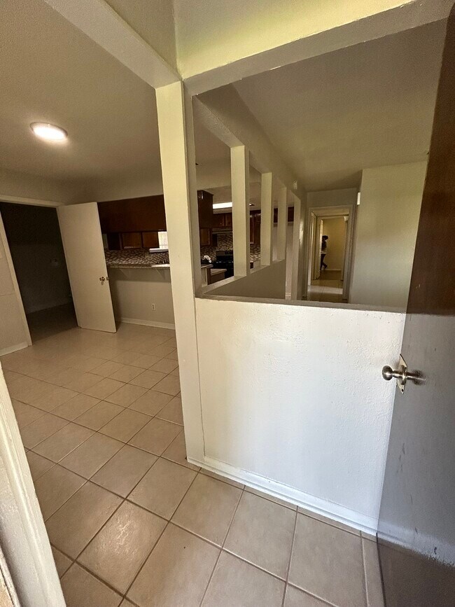 Foto del edificio - 7223 Valmont Dr