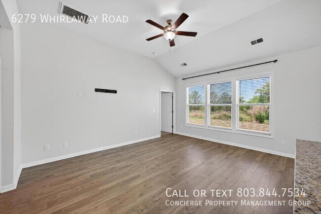 Foto del edificio - 6279 Whirlaway Rd