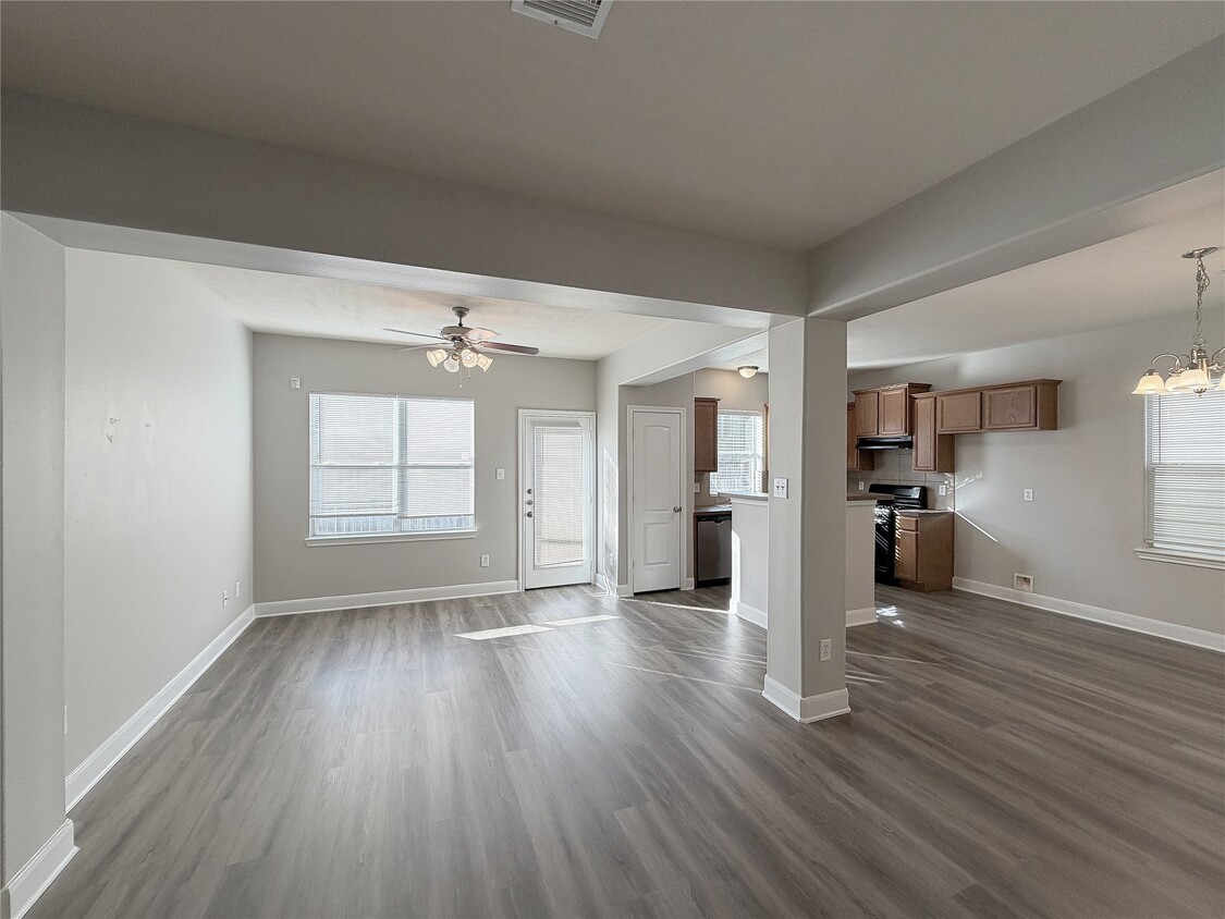 Building Photo - 3742 W Ashford Villa Ln