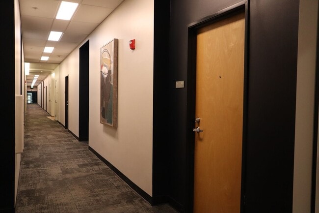 Photo - 701 Columbia St House