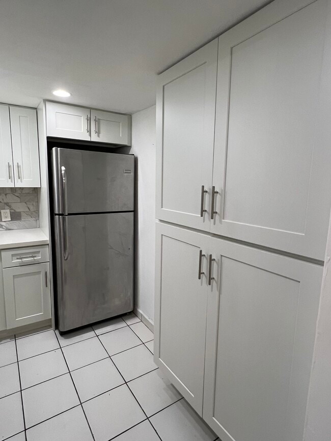 Foto del edificio - 8511 NW 8th St