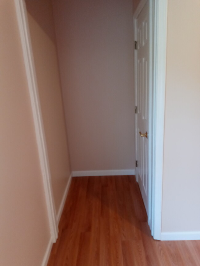 Foto del edificio - 6300 W Port Bay Rd