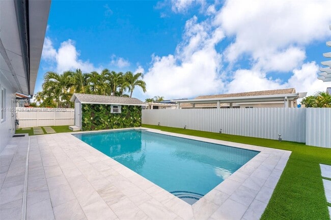 Foto del edificio - 14845 SW 174th St