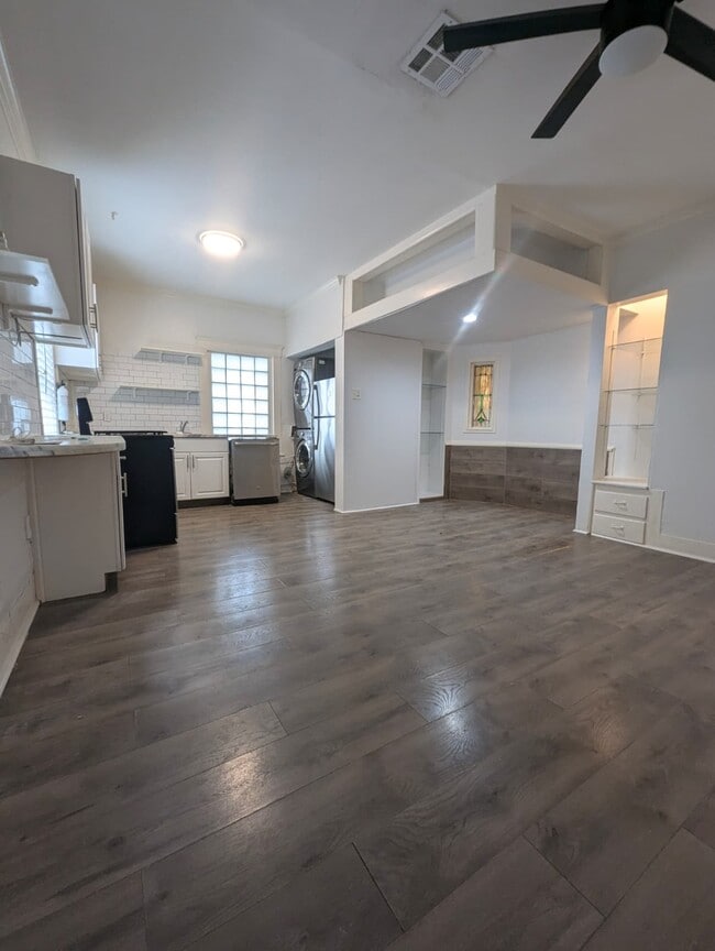 2619-1 - Avondale and Crocker Street Apartments