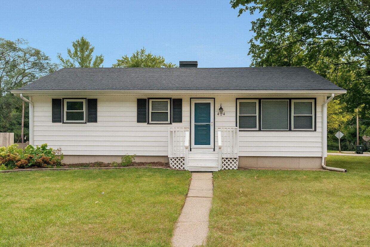 Primary Photo - 404 Thoria Rd