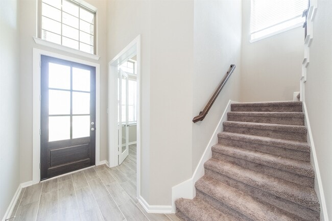 Foto del edificio - 4031 Maple Glen Dr