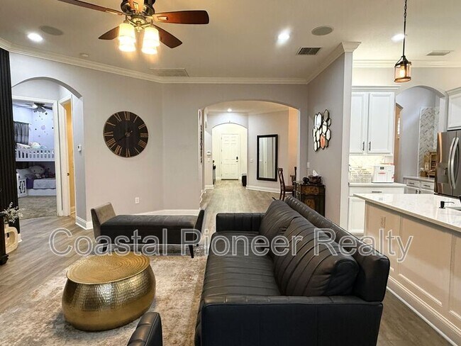 Building Photo - 14620 Chatsworth Manor Cir