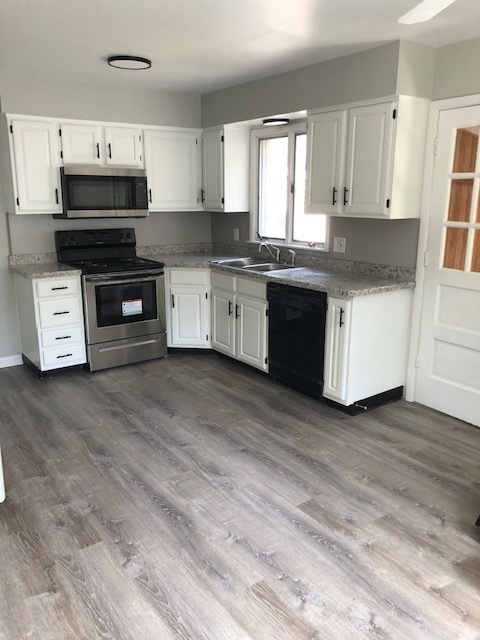 kitchen - 11 Emerson Dr