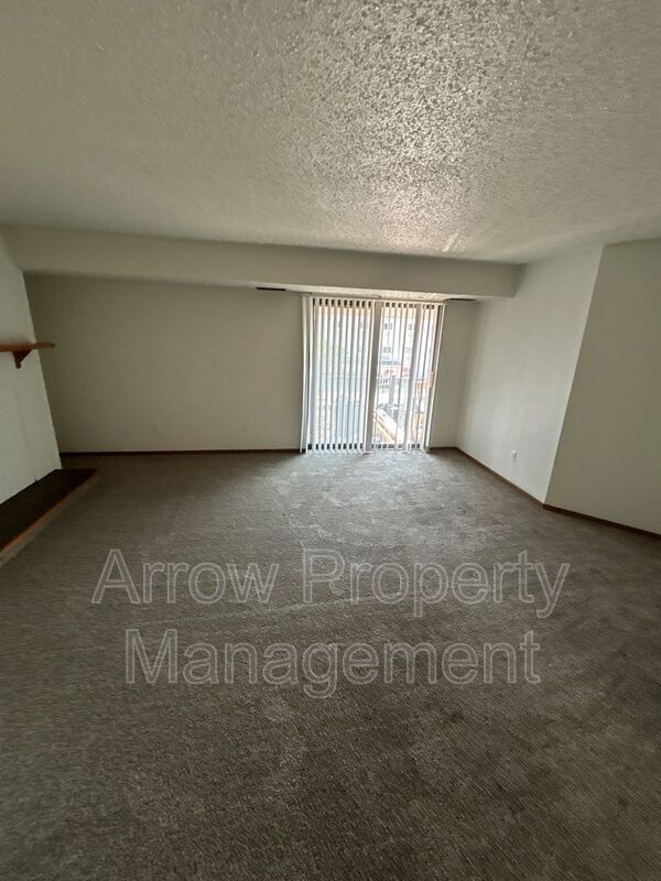 Foto del edificio - 205 E Arbor Ave