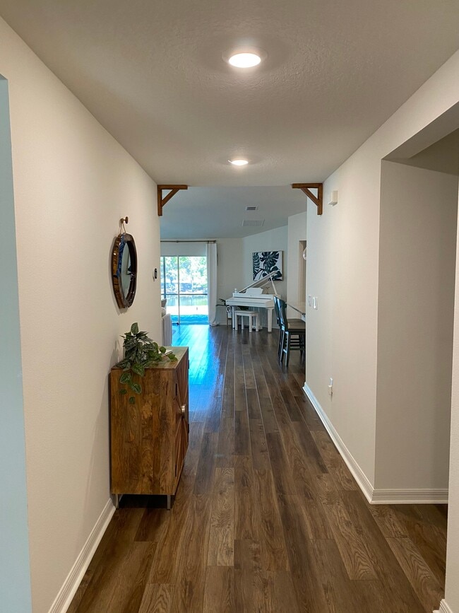 Building Photo - 16671 Centipede St