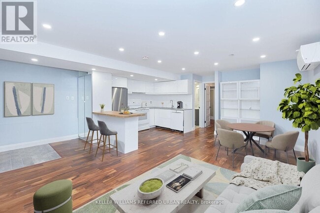 Building Photo - 253 Cedarvale Ave