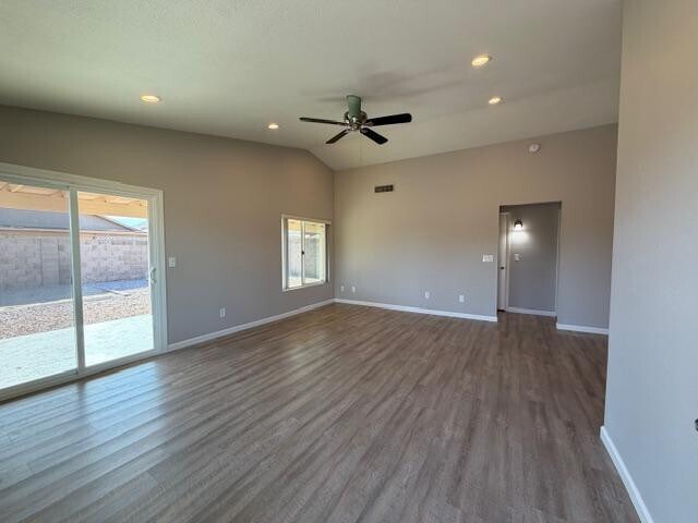 Foto del edificio - 8587 N 107th Ln