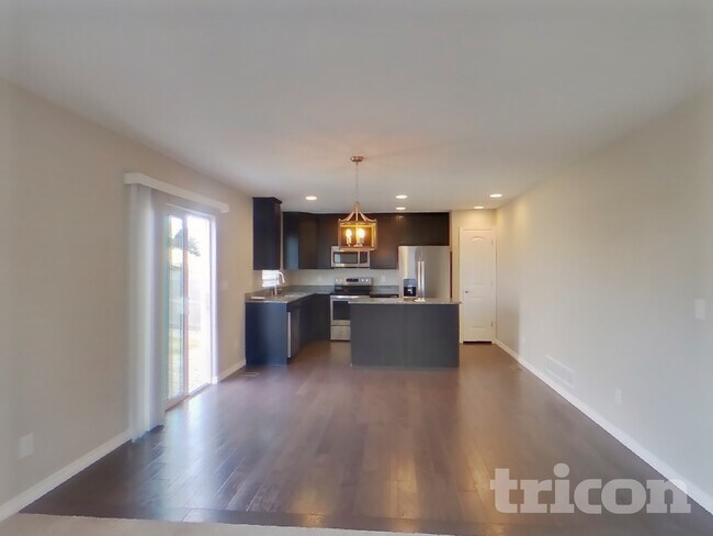 Foto del edificio - 6201 Anders Ridge Ln