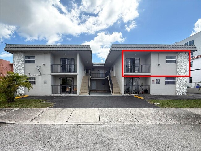 Foto del edificio - 635 SW 7th Ct
