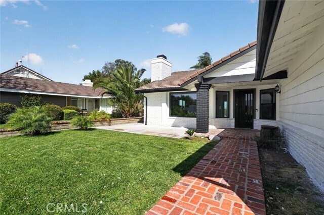 Foto del edificio - 28131 Florence Ln