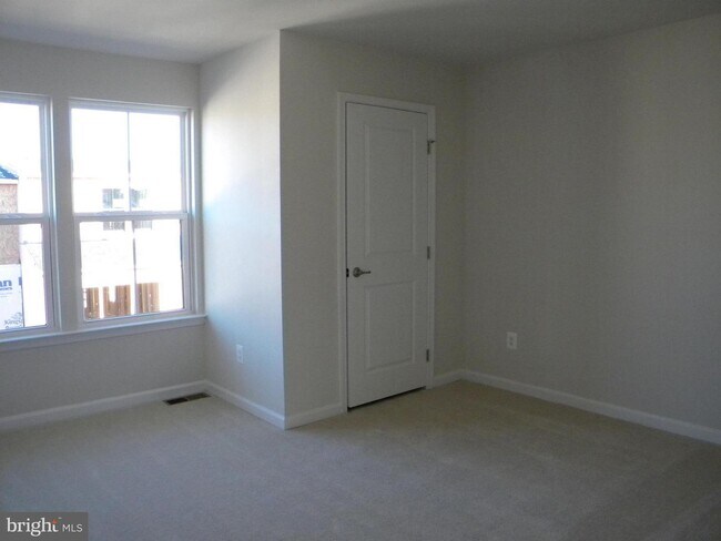 Building Photo - 22326 Tees Terrace