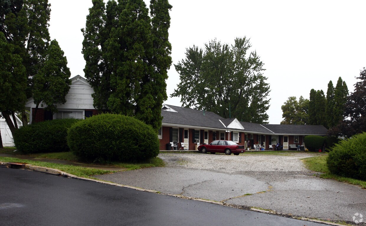 Primary Photo - 245 Delaware St