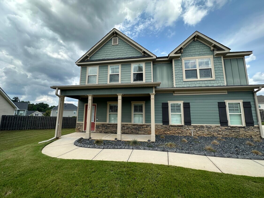 Primary Photo - 1731 Edenburg Way