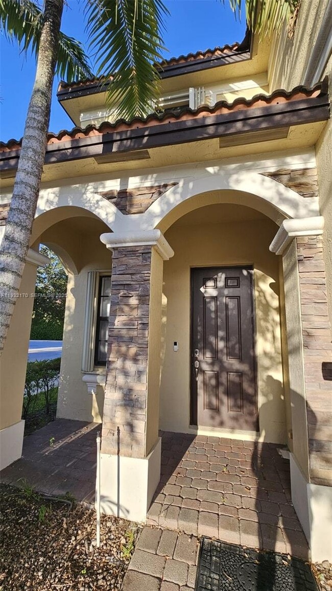 Building Photo - 8785 NW 116th Ct