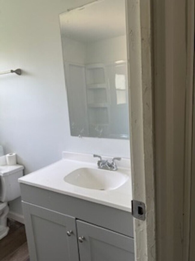 Foto del edificio - Updated 3 BR in Chesterfield