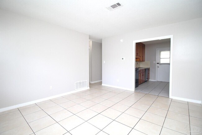 Foto del edificio - 10151 Guidy Ln