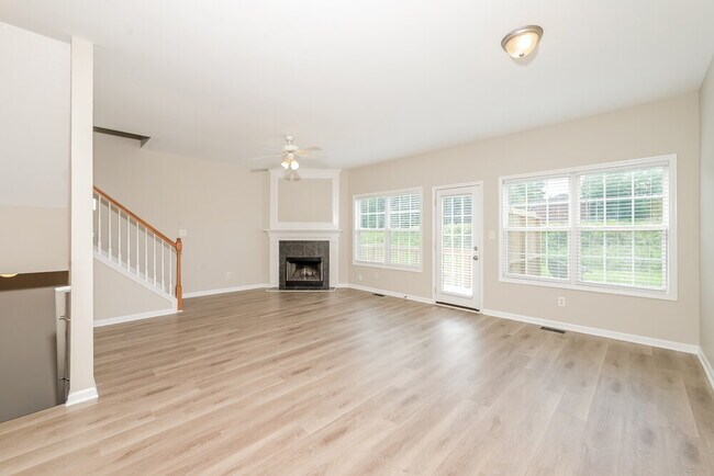 Building Photo - 2104 Tidal Cove