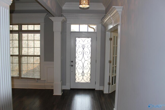 Building Photo - 104 Talia Dr