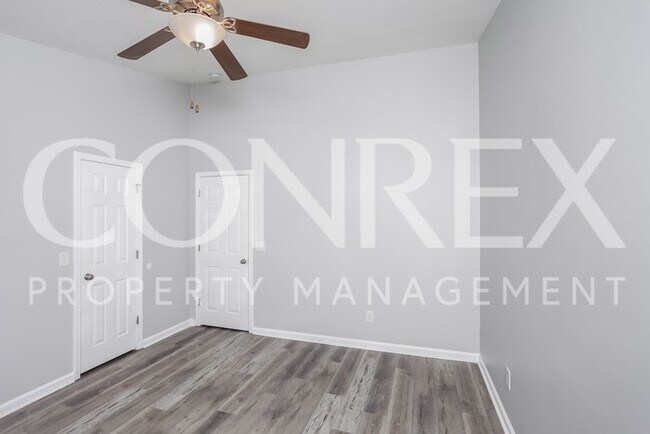 Foto del edificio - Great 3 Bedroom!