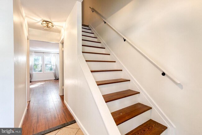 Foto del edificio - 1640 Mt Airy Ct