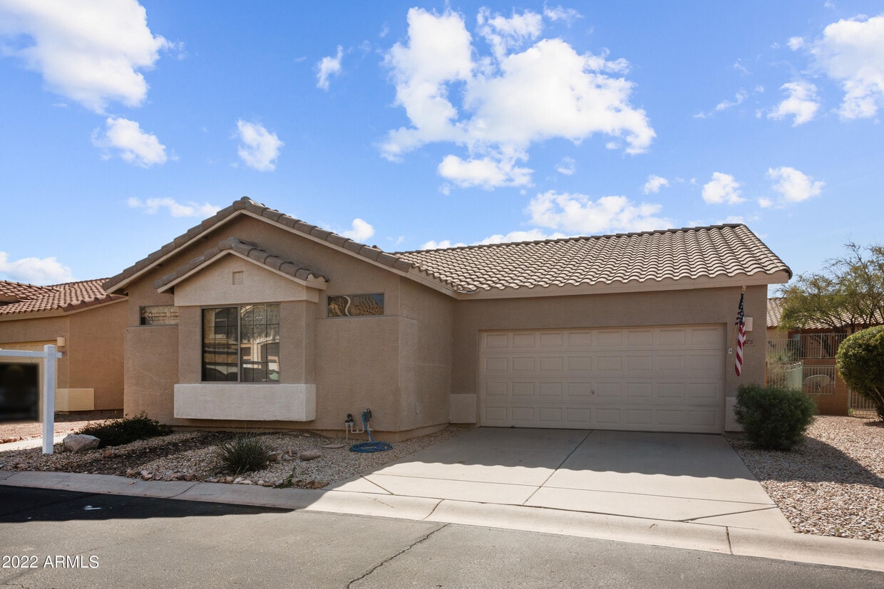 Primary Photo - 9523 E Placer Dr