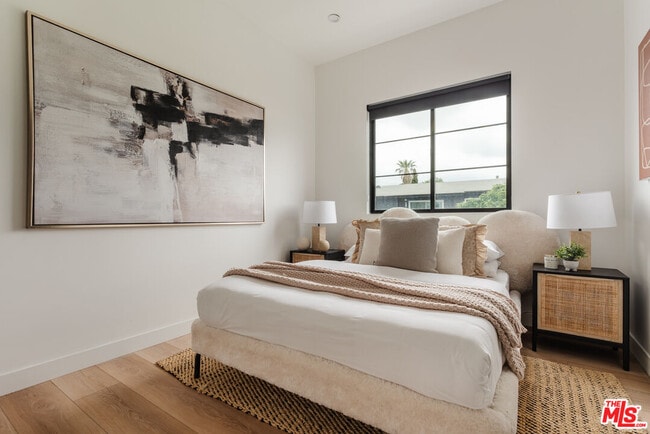 Building Photo - 1954 S Garth Ave