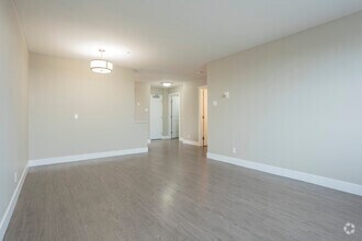 1BR, 1BA - 650SF - Missao