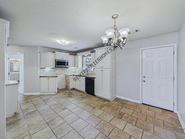 Foto del edificio - 29 Green Apple Dr