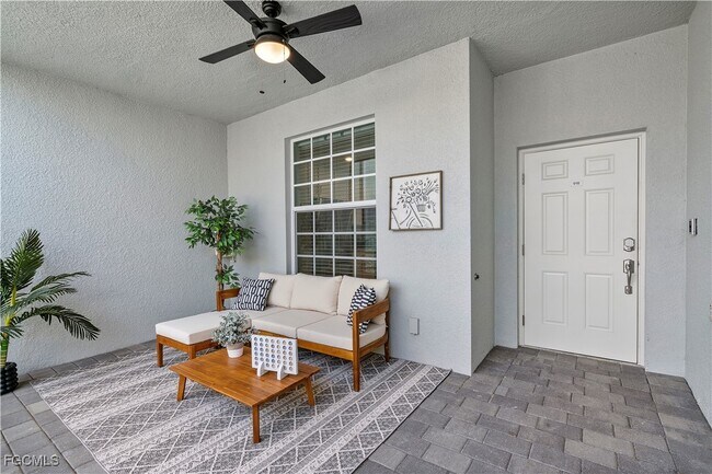 Building Photo - 43041 Greenway Blvd