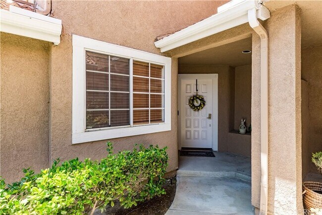 Building Photo - 1588 Elegante Ct