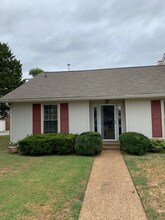 Building Photo - 4001 Anderson Rd