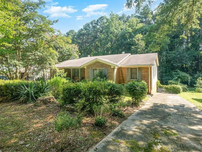 Building Photo - 2409 Foxtrot Rd