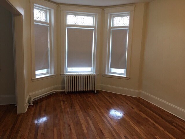 Foto del edificio - 1334 Commonwealth Ave