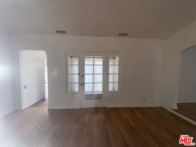 Foto del edificio - 1450 S Wooster St