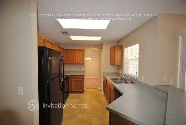 Foto del edificio - 4873 Bridge Rd