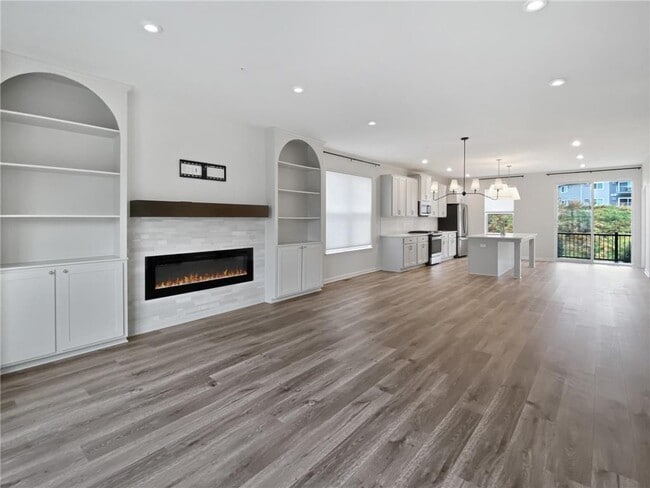 Building Photo - 13467 Territorial Cir N