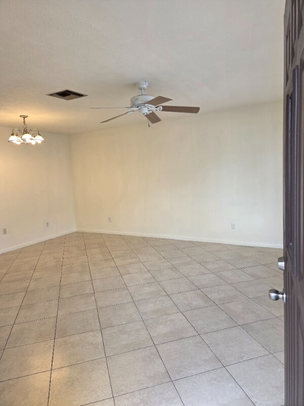 Foto del edificio - 1218 SE 8th St