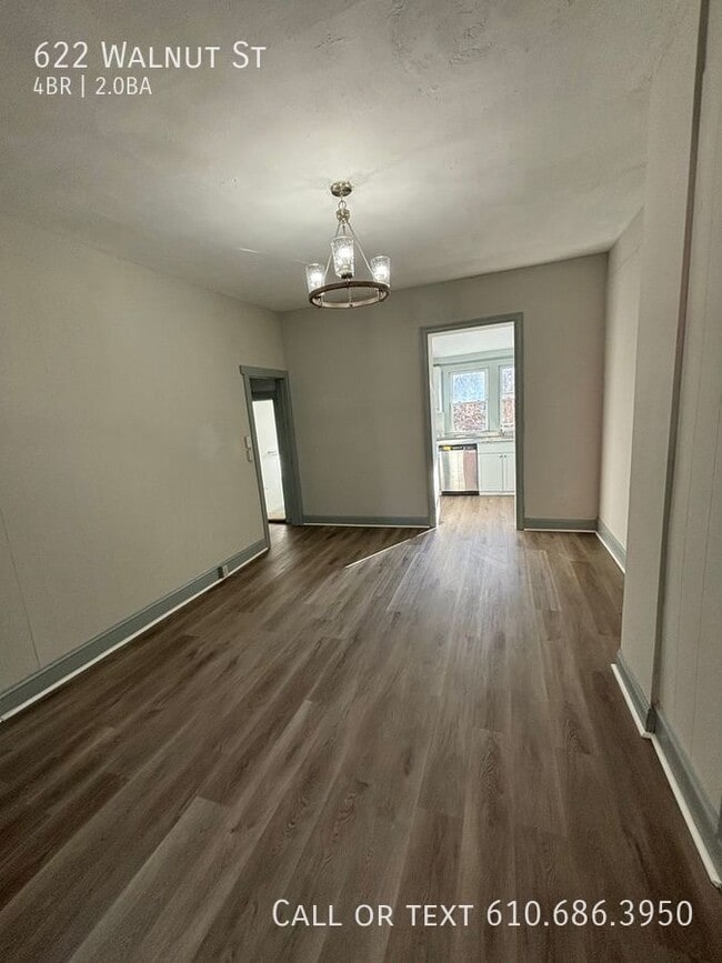 Building Photo - Newly Renovated 4 Bedroom, 2 Bath in Potts...