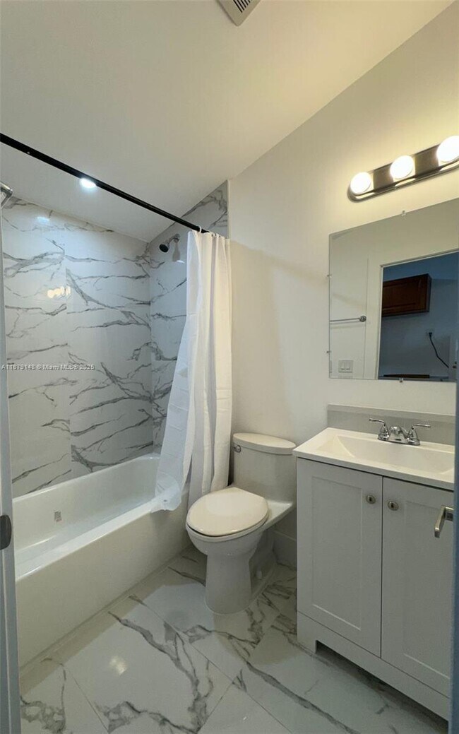 Foto del edificio - 11760 SW 175th Terrace