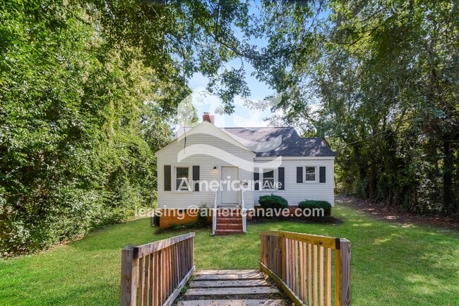 Building Photo - 130 Kensington Cir