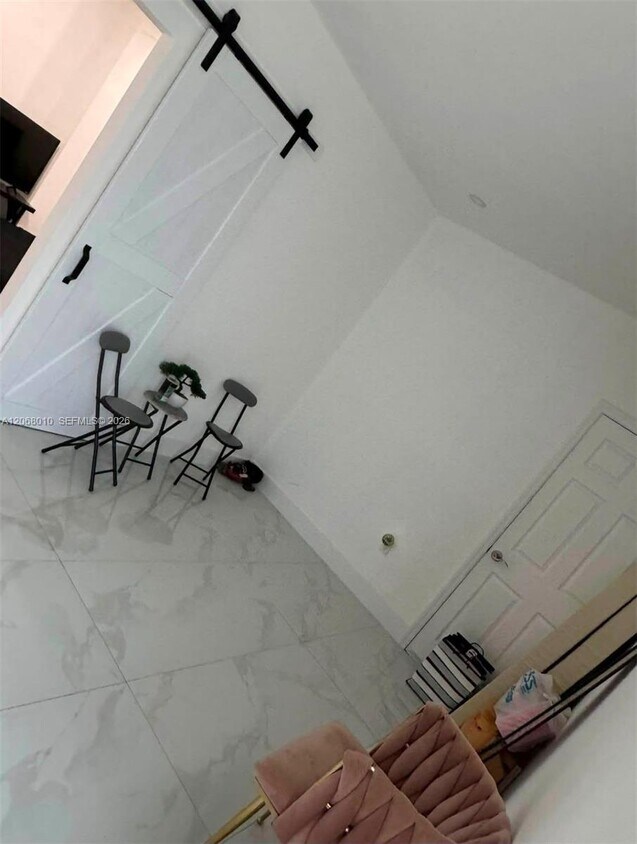 Foto del edificio - 14660 SW 86th St